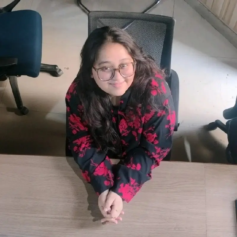Navneet Randhawa - Social Media Manager